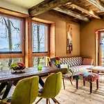 Der Baum Hideaway *
