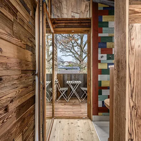 Der Baum Hideaway Apartmán