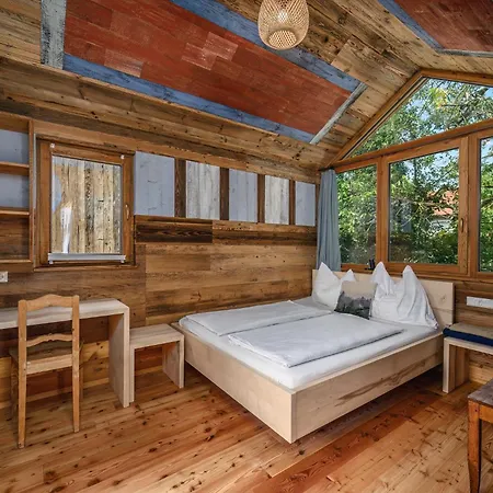 Apartmán Der Baum Hideaway *