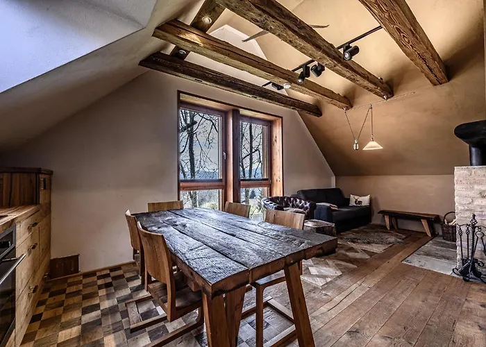 Der Baum Hideaway Daire