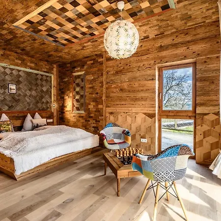 Der Baum Hideaway Inzersdorf im Kremstal