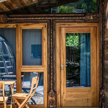 Der Baum Hideaway *