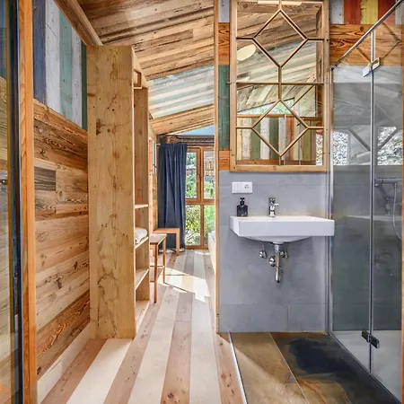 Der Baum Hideaway * Inzersdorf im Kremstal