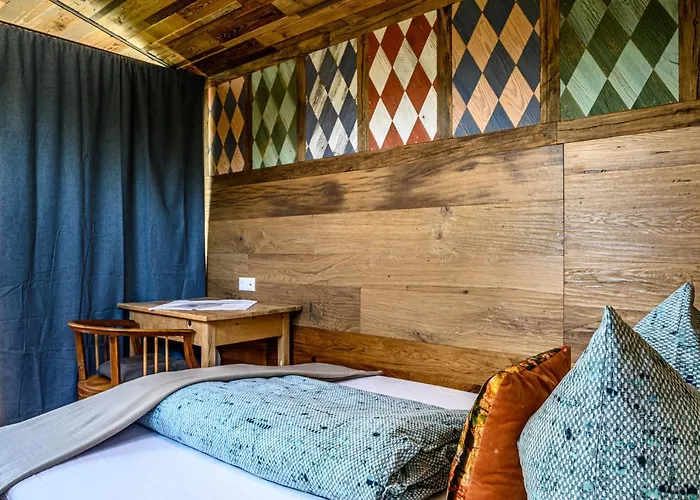 Appartement Der Baum Hideaway